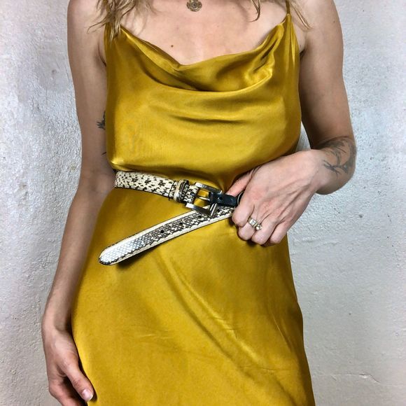 Perry Ellis Accessories - SALE ! NWT Genuine Snakeskin Sleek Ivory Belt